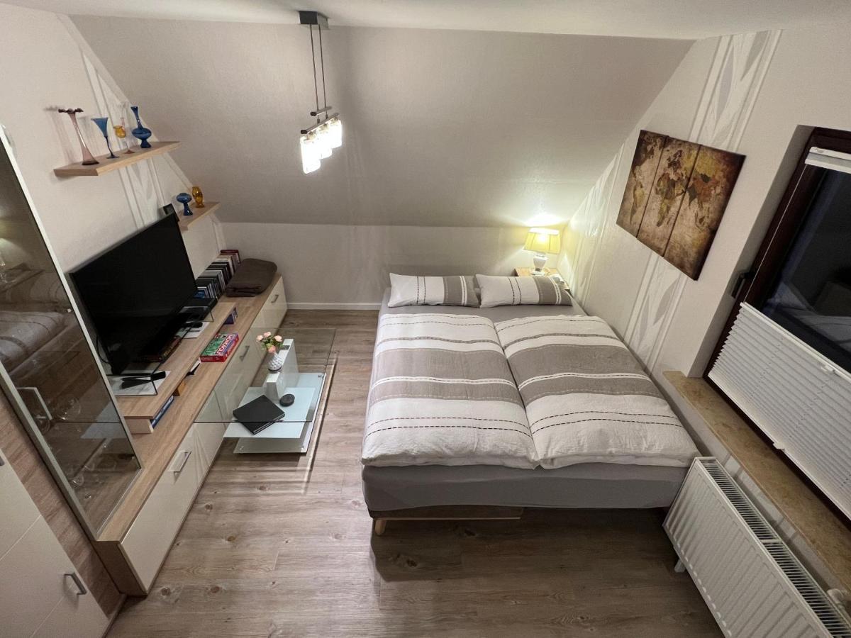 Peedy'S Luxurioese 60M² Wohnung Mit Balkonterrasse 슈타데 외부 사진