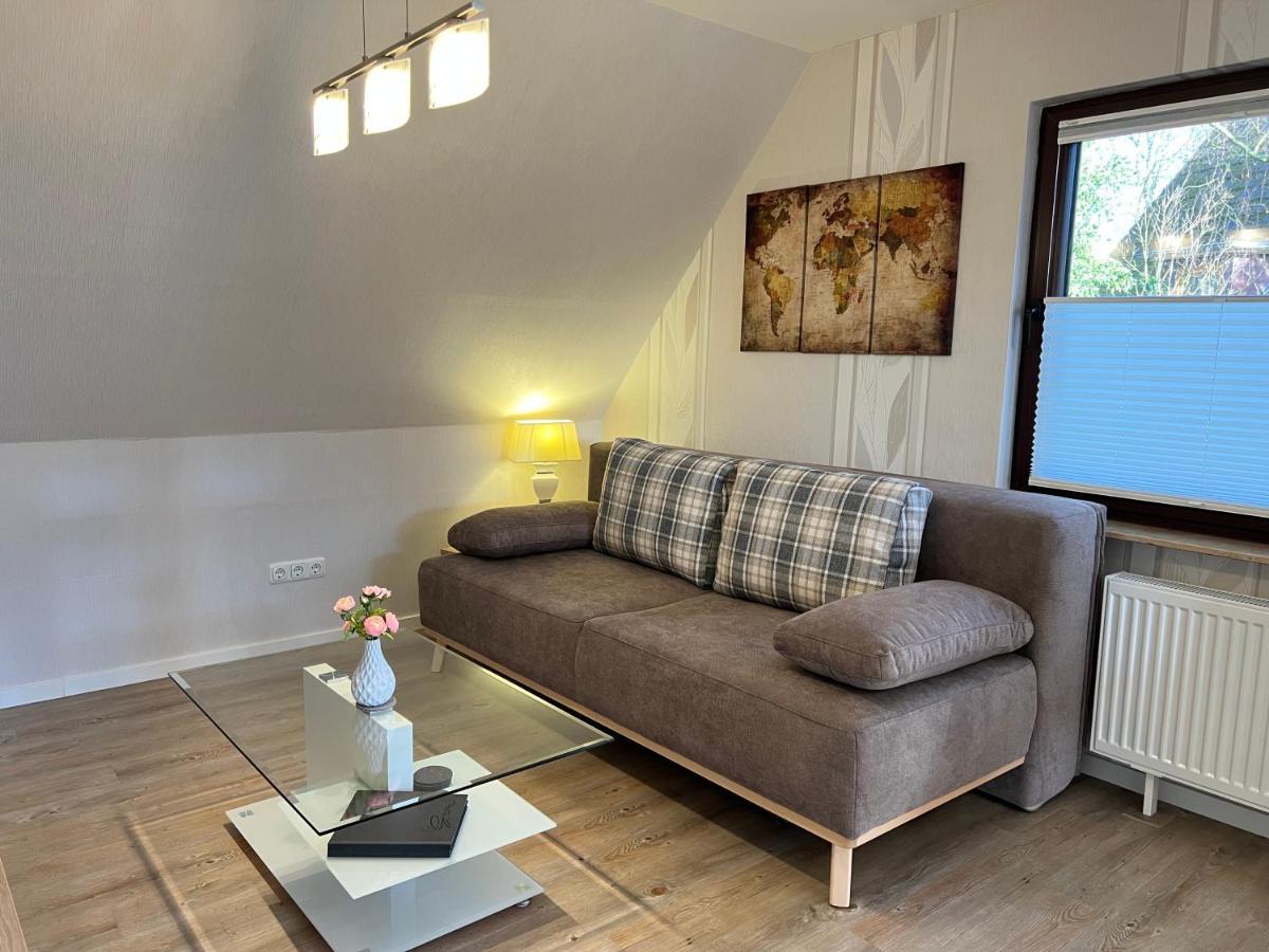 Peedy'S Luxurioese 60M² Wohnung Mit Balkonterrasse 슈타데 외부 사진