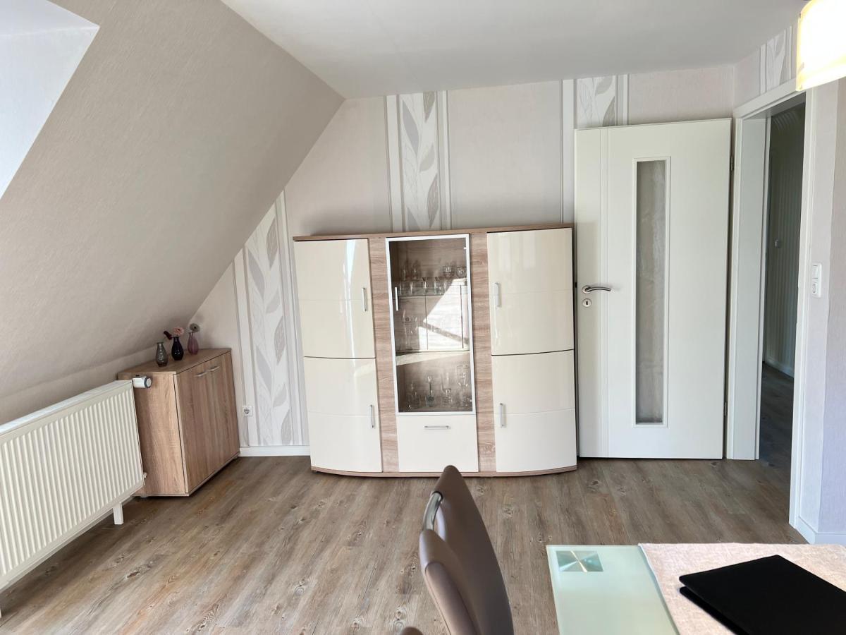 Peedy'S Luxurioese 60M² Wohnung Mit Balkonterrasse 슈타데 외부 사진