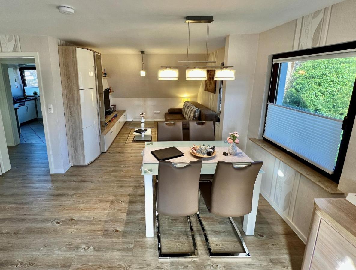 Peedy'S Luxurioese 60M² Wohnung Mit Balkonterrasse 슈타데 외부 사진