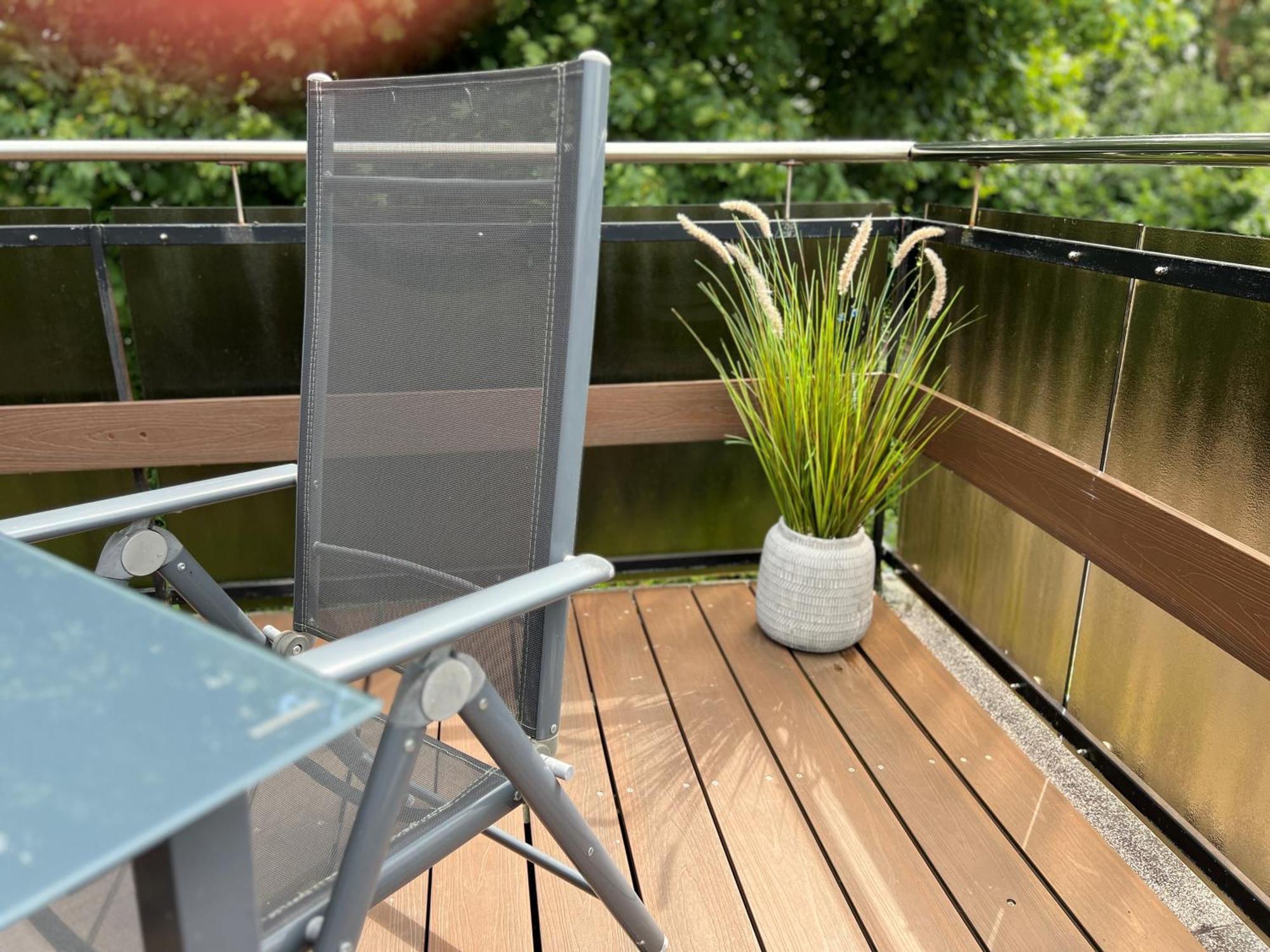 Peedy'S Luxurioese 60M² Wohnung Mit Balkonterrasse 슈타데 외부 사진